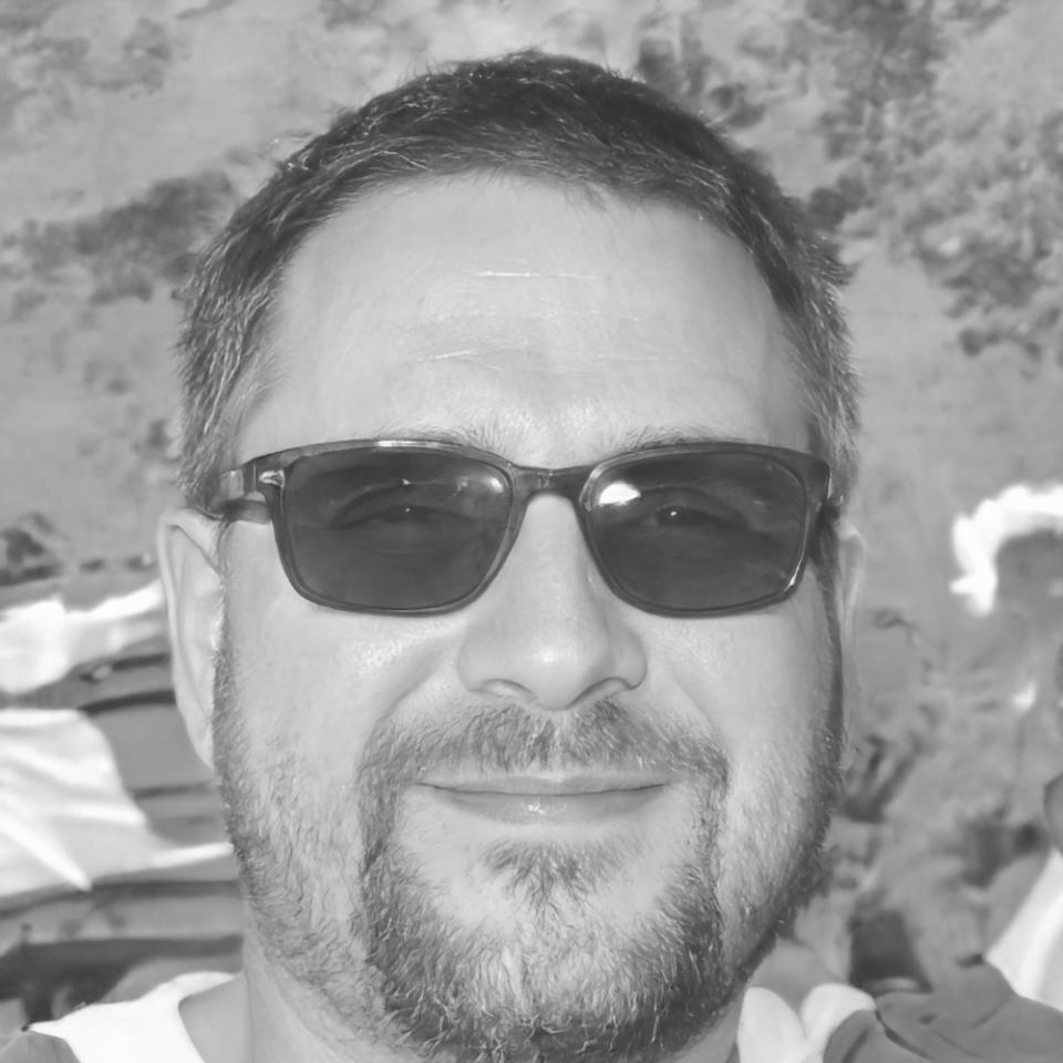 Portrait of instructor Tobias Einhardt